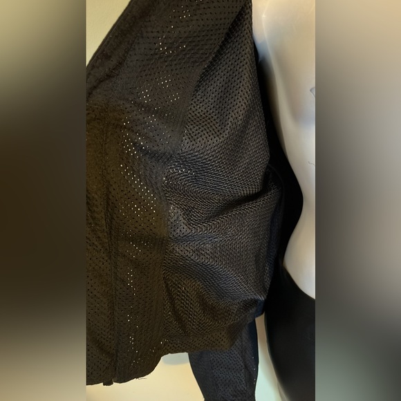 Motorcycle Air Flow Breathable Armor Jacket. Great condition. Unisex - Picture 8 of 14